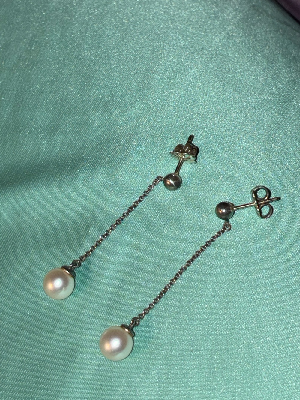 Tiffany & Co. Ziegfield Collection Silver Pearl Drop Earrings with Pouch - Picture 3 of 6